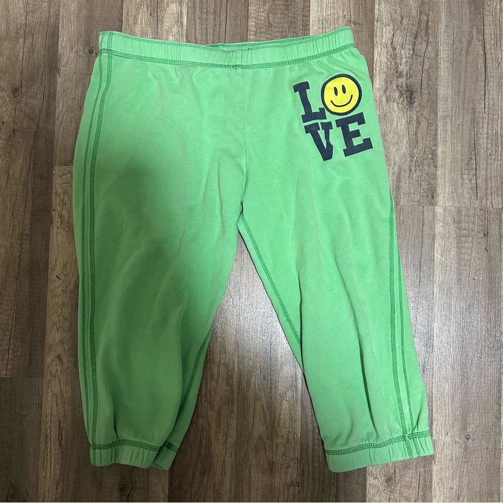 Vintage PINK Victoria's Secret Green capri pants (2008)